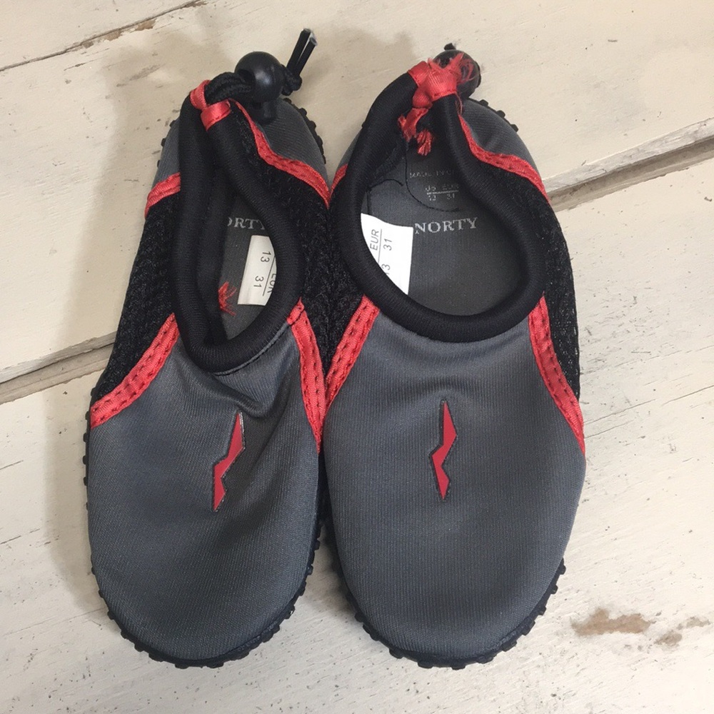 Kids Aqua Socks